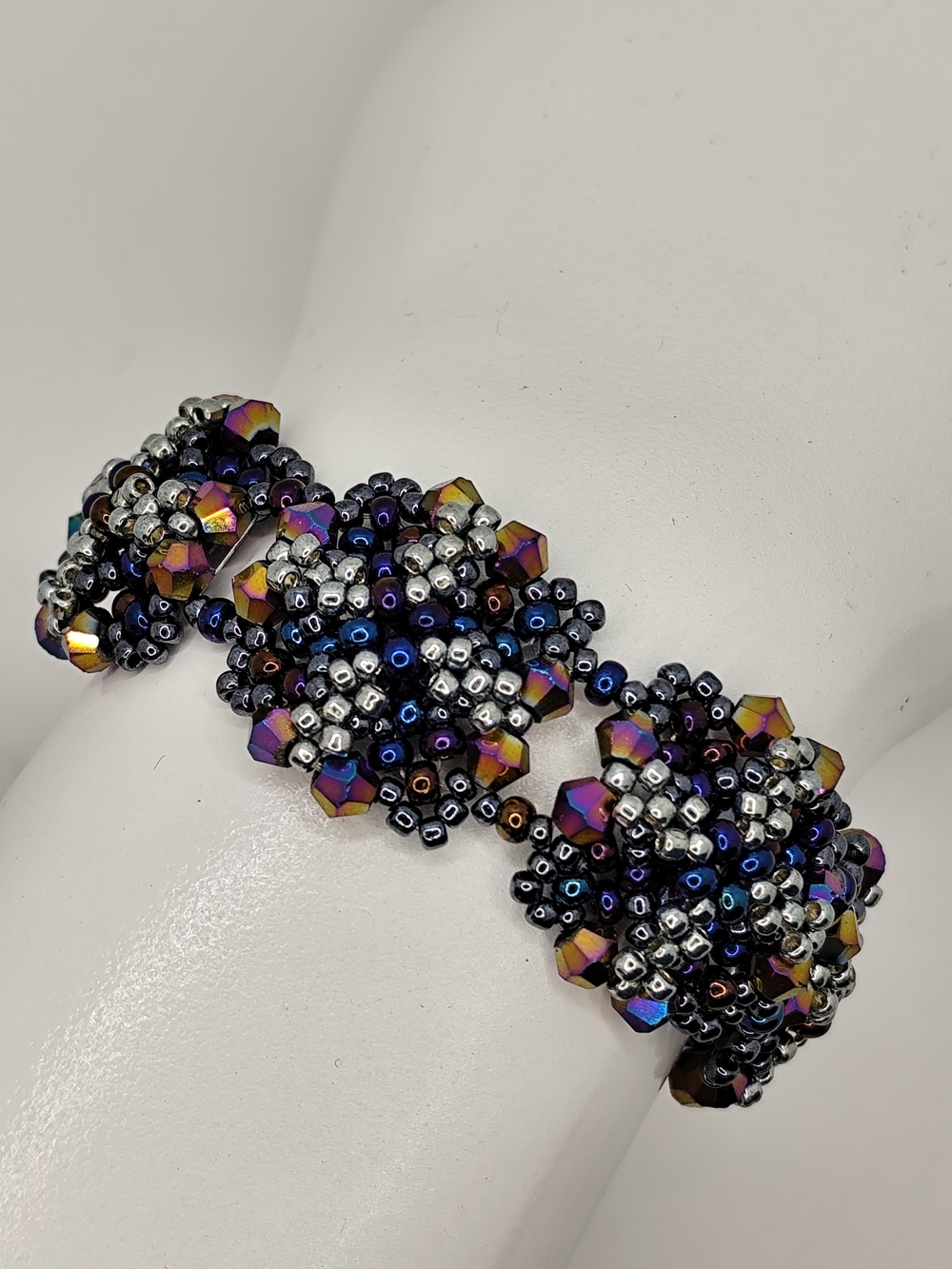 Handmade Iridescent Beaded Stretch Bracelet - Multicolor